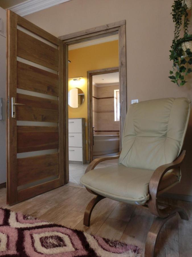 Pilis Apartman Piliscsaba Exterior foto