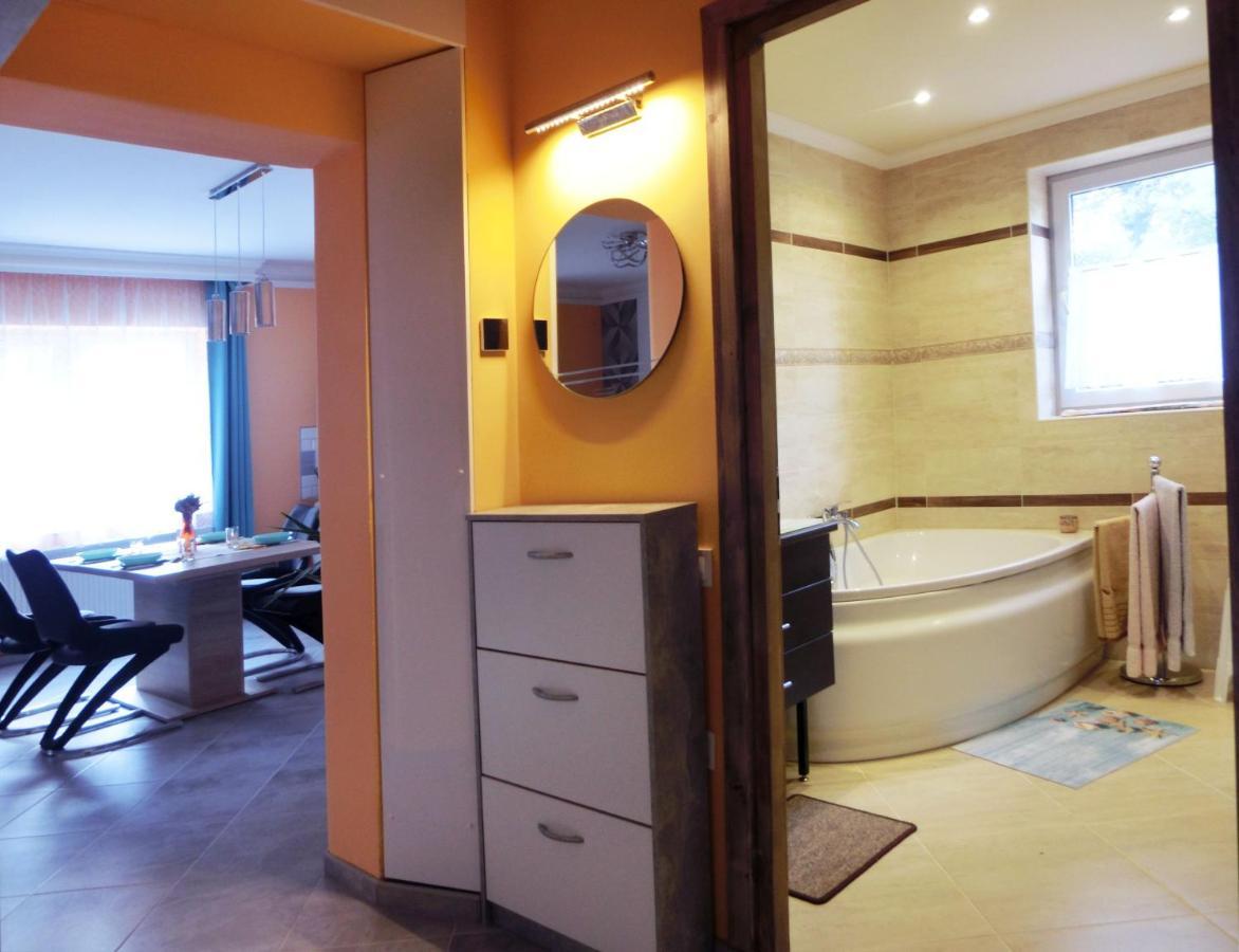 Pilis Apartman Piliscsaba Exterior foto